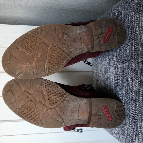 Dark red fleece lined boots - Picture 4 of 5